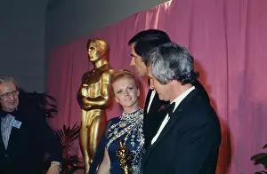 Huty35240 Prints: 44th Academy Awards - Press Room