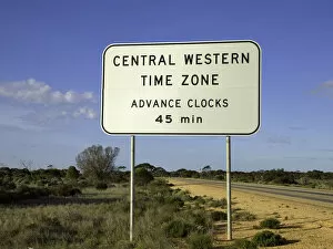 Western Script Gallery: 45 minute time zone signs, Nullabor, Australia