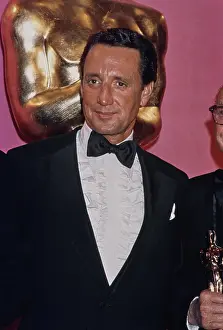 Huty35628 Prints: 49th Academy Awards - Press Room