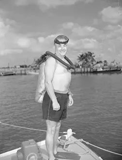 Dive Prints: 52 Year Old Lawyer Attempts Record Dive