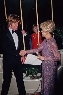 Prints of Actor Robert Redford during the 53rd Annual Academy Awards at Dorothy Chandler Pavilion in Los Angeles, California, US, 31st March 1981. (Photo by Michael Ochs Archives/Getty Images) Robert Redford: Classic Hollywood Elegance: 53rd Annual Academy Awards