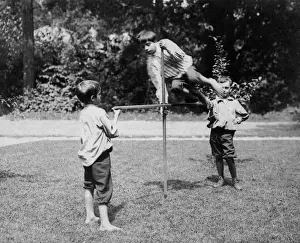 Prints of 557, 7-9 years, archival, bar, black and white, black and white, boys, ca, Vintage Black and White, 86510465 Stockbyte Prints: 557, 7-9 years, archival, bar, black & white, black and white, boys, caucasian, children