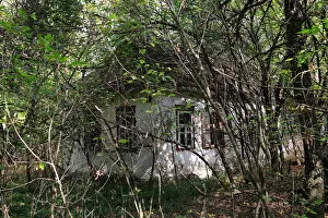 Eerie, Haunting, Abandon, Chernobyl Gallery: Abandoned country house within the Chernobyl exclusion zone