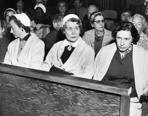 Oakland Prints: Abbott's Kin Attend Trial