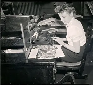 Typing Prints: Acme Captionner At Work