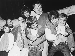 Niece Prints: Actor Richard Burton, Elizabeth Taylor with Nieces and Nephews