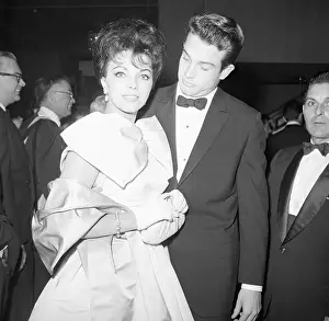 Actor Warren Beatty and Actress Joan Collins at Dinner