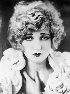 Actress Belle Bennett