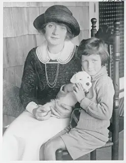 Caring Prints: Actress Billie Burke with Daughter and Pet Dog