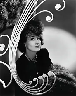 Muff Prints: Actress Joan Crawford