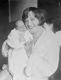 Former Actress Kate Pullman Holding Her Newborn Baby