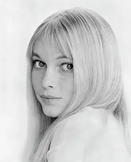 Actress Mia Farrow