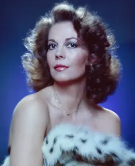 Huty19571 Prints: Actress Natalie Wood