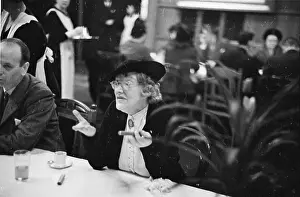 Cigar Prints: Ada Reeve