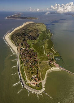 Images Dated 27th August 2014: Aerial view, groynes protection against land being washed away, Wadden Sea, Baltrum