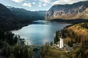 Tonnaja Travel Photography Collection: Aerial view of Lake Bohinj, Slovenia