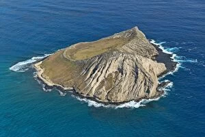 Images Dated 19th March 2013: Aerial view, Manana Island or Rabbit Island, State Seabird Sanctuary, bird sanctuary