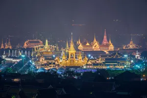 Images Dated 14th November 2017: Aerial View of Thailand Grand palace and Wat Phra Kaew famous place with Wat Arun Temple in