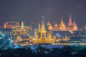 Images Dated 14th November 2017: Aerial View of Thailand Grand palace and Wat Phra Kaew famous place with Wat Arun Temple in