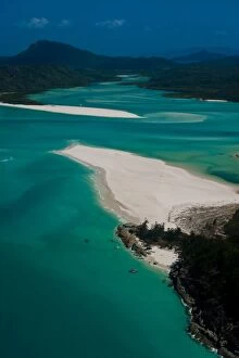 Images Dated 18th September 2008: Aerial view of Whitehaven in the Whitsunday Islands, Queensland, Australia