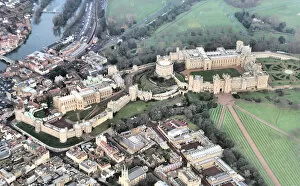 Images Dated 10th February 2007: Aerial View of Windsor Castle