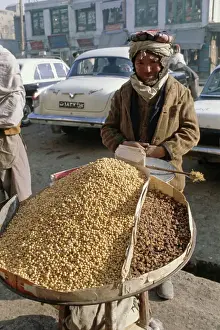 Huty35338 Prints: Afghan Street Vendor
