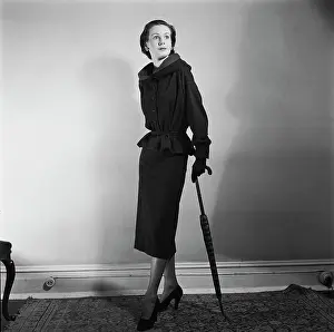 Huty25457 Prints: Afternoon And Evening Fashion by Bill Brandt