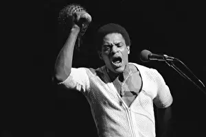 Acr048536 Prints: Al Jarreau Performs