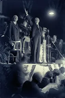 Al Smith Addressing Supporters