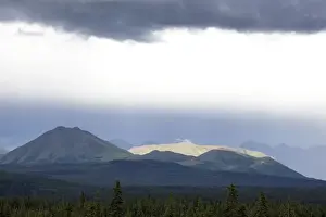 Alaska Range Prints: Alaska Range mountain range, Alaska, United States
