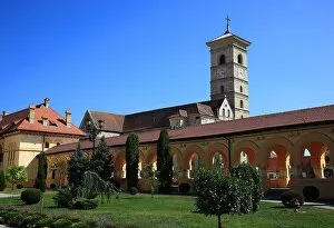 Center Collection: Alba Iulia, Balgrad, German Karlsburg, is the capital of Alba County in Transylvania, Romania