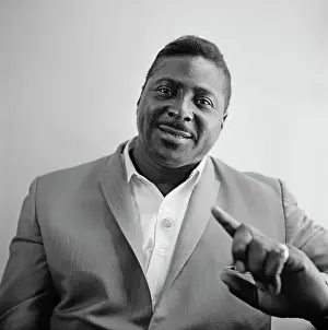 Huty25644 Prints: Albert King, American Singer-Songwriter & Guitarist