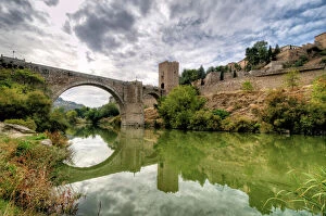 Images Dated 24th October 2015: AlcAantara Bridge - Toledo, Spain