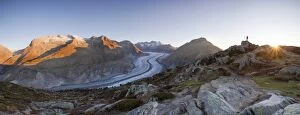 Aletsch Glacier at first morning light with photographer, from Moosfluh, Riederalp, Valais, Switzerland, Europe
