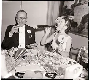 Dining Prints: Alfonso Lopez Celebrating New Year's