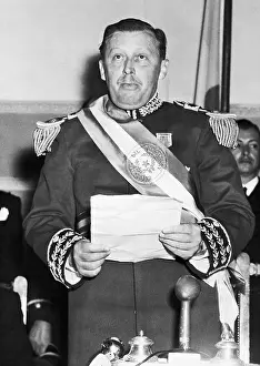 Alfredo Stroessner Reading Address