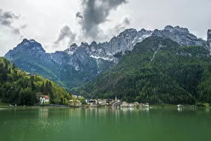 Images Dated 20th May 2017: Alleghe village and lake in Veneto Dolomites