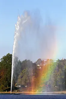 Phenomenon Prints: Alster Fountain, water fountain creating a rainbow on the Inner Alster Lake in the center of Hamburg