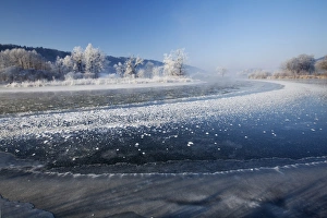 Mist Collection: Altmuehl river near Kottingwoerth in winter, Altmuehltal valley, Bavaria, Germany, Europe