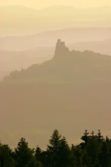 Misty Prints: ambient, atmospheric, building, buildings, castles, countryside, czech, daylight