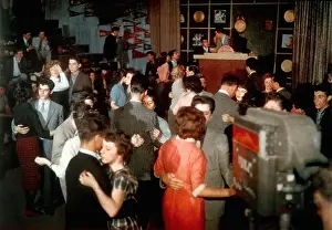 Acr068181 Prints: American Bandstand Taping
