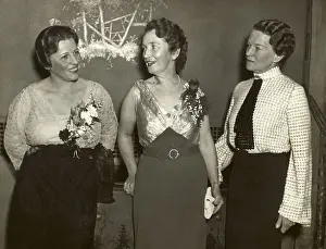 Pearls Prints: American Birth Control Movement