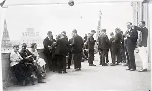 Balcony Prints: American Delegates On Palace Balcony