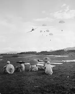American Plane Dropping Supplies