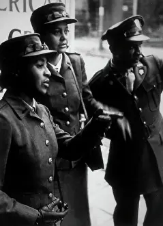 American Red Cross Servicewomen In Bristol