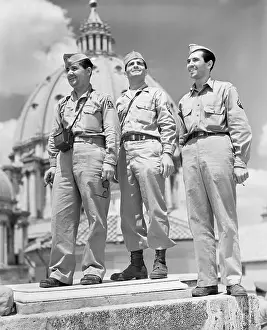 Sightseeing Prints: American Soldiers in Rome