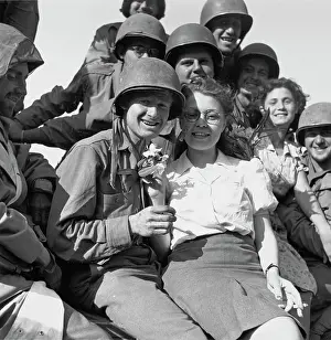 Huty32801 Prints: American Troops In Rome