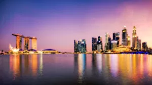Images Dated 21st June 2014: Amethyst Sunset at Marina Bay, Singapore