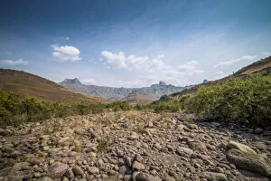 Images Dated 30th August 2015: Amphitheatre mountains in Royal Natal National Park