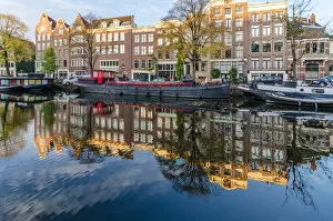 Images Dated 8th November 2016: An Amsterdam Canal